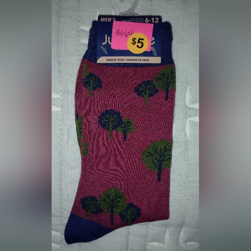 Just Be Men's Tree Pattern Socks - Red and Blue